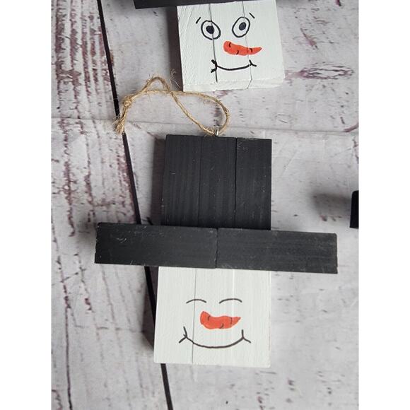 Handmade Lot 4 Wooden Handpainted Snowman Ornaments New Lot 2 - Picture 4 of 7